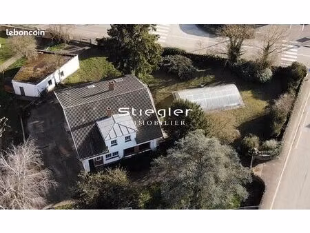 propriété 6 pièces 204 m²