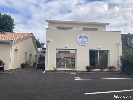 location cabinet 20 m2