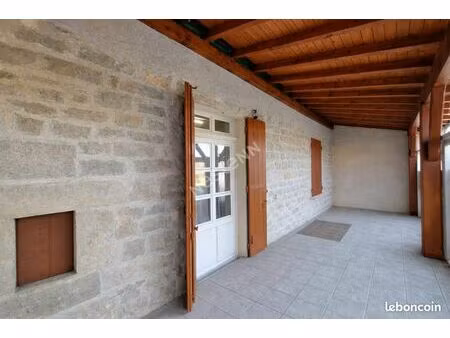 maison 2 pièces 79 m²