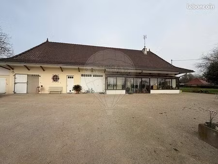 longère 4 pièces 85 m²