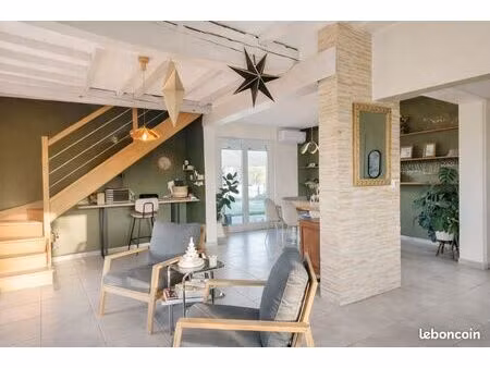 maison familiale rénovée – 187 m² – terrain clos de 2 700 m²