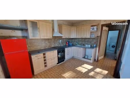 appartement rénové 4 pièces 77m²