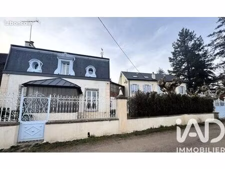 propriété 10 pièces 351 m²
