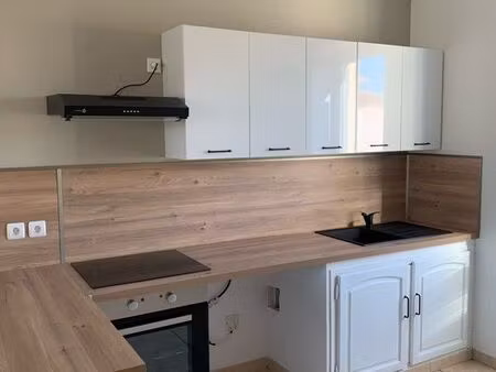 à louer. appartement t5 de 85 m2
