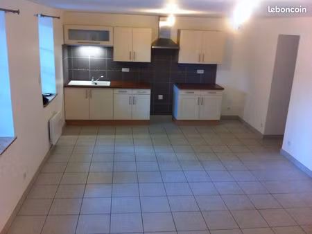 appartement t3 - bon etat - rue savary
