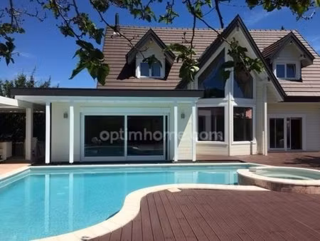 hagenthal le haut  4km frontière  villa haut de gamme  289.6m² (353m² surface totale) ...