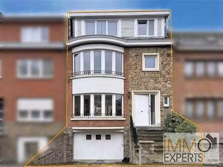 maison 5 chambres avec jardin près de la gare de namur