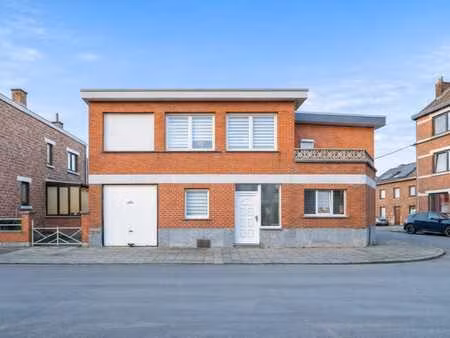 charmante maison « bel-étage »  3ch  2 terrasses  garage et