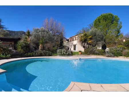 maison de charme avec piscine - 137 m² sur terrain de 2000 m² - saint-savournin