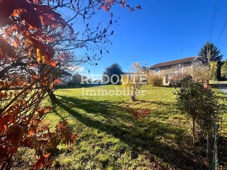 suippes - maison en pierres meulières habitable de plain pied