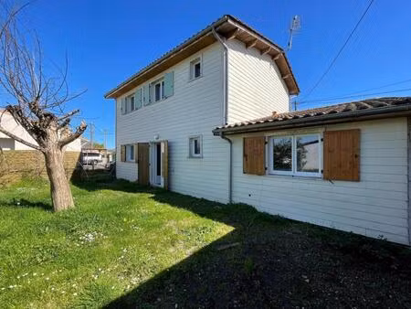 super affaire : grands volumes  jardin privatif et trés bon rapport qp