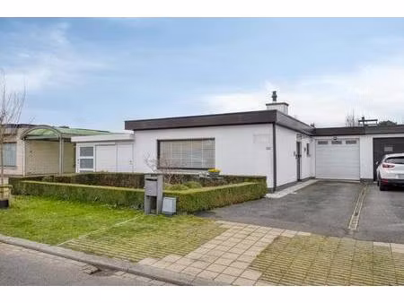 gelijkvloerse woning te izegem