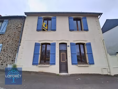 maison lecousse 4 pièce(s) 82 m2