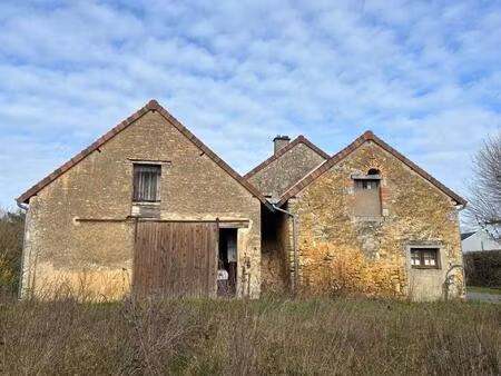 a rénover par les amoureux de vielles pierre