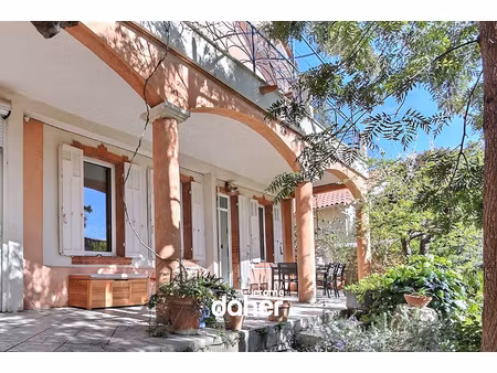 maison de caractère au bord de mer