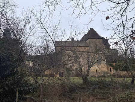 maison de village avec jardin privatif au coeur du périgord