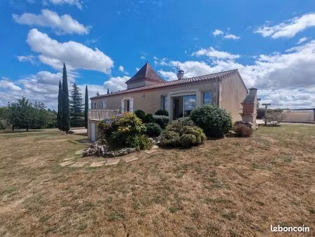 belle maison avec dépendance