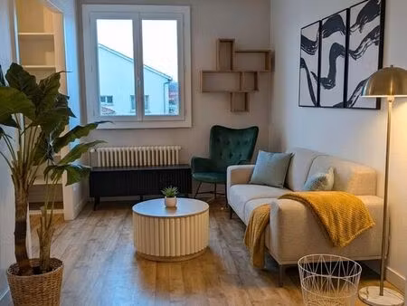 480 centre ville f2 montbrison