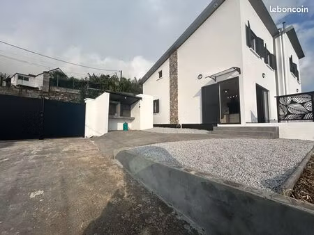 maison neuve meublé et moderne – 4 chambres – chaloupe saint-leu