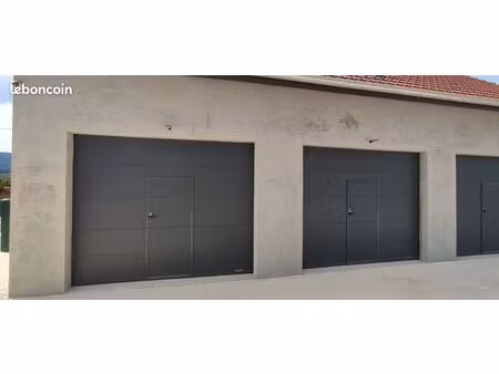 entrepot local garage box de stockage