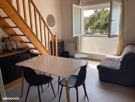 ? studio meublé 30m² avec mezzanine – face université / écoles