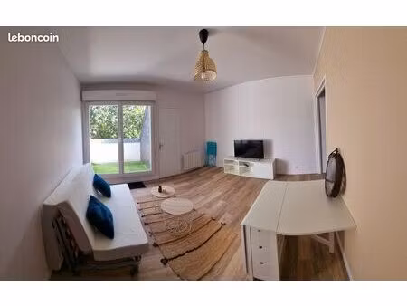 studio 27 m2 renove et meuble avec balcon - st lo