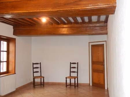 appartement t2bis  saint trivier centre