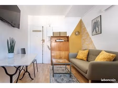 t1 bis en plein cœur du centre ville de la rochelle