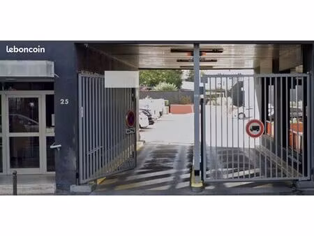 location places de parking pour 2 roues