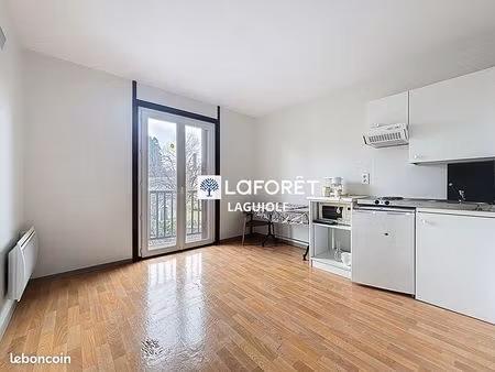 studio 1 pièce 18 m²