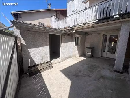 appartement 3 pièces 80 m²