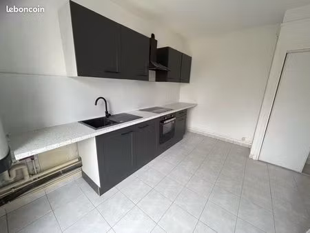 appartement f2 de 62 m2 - vitry le françois centre