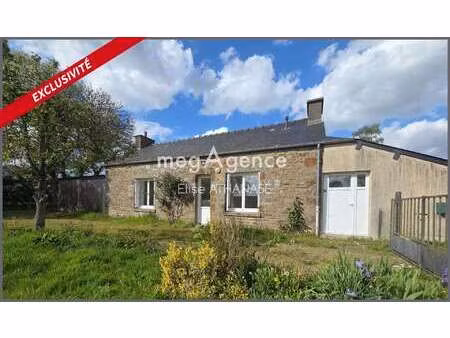 vente maison à saint-étienne-en-coglès (35460) : à vendre / 55m² saint-étienne-en-coglès