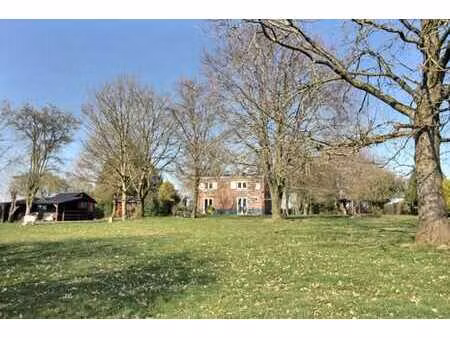 region falaen - maison insolite 51ares