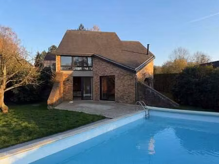 chaumont-gistoux - belle villa contemporaine 3-4 ch +piscine