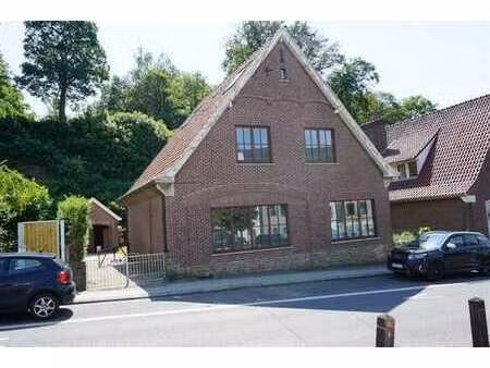 villa entièrement rénovée – proche gare et centre