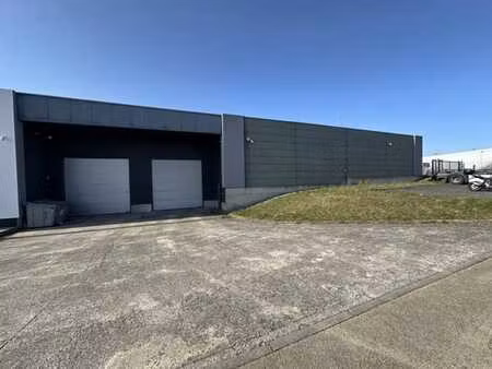 entrepôt de 1430m²