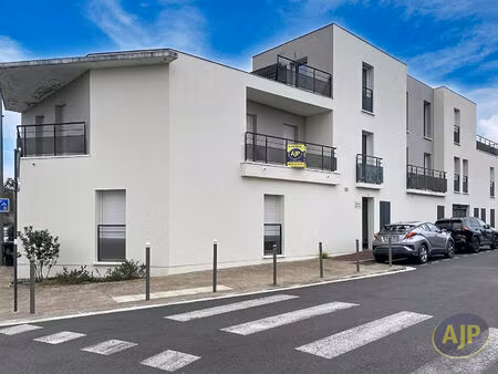 le bouscat centre-ville t3 de 63 m²