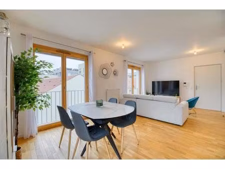 appartement 3 pièces avec une magnifique terrasse