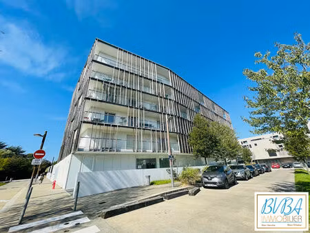 parking souterrain sécurisé à vendre - quartier chenaie - proche du tramway ligne 1