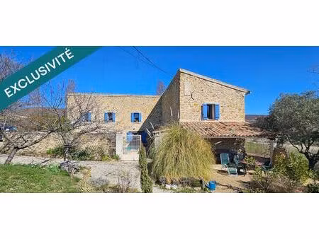 ancienne ferme en pierres entièrement rénovée en haute provence