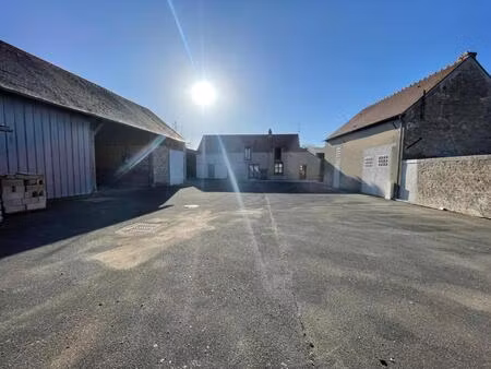 maison de 160m² corps de ferme dépendances 305m²