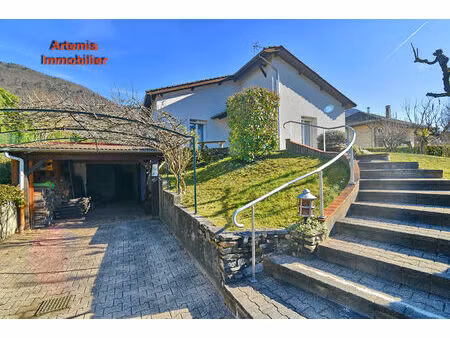 villa 96 m² hab sur 1372 m² de terrain