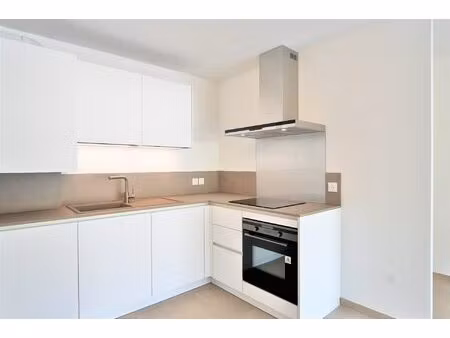 t2 - rue des sources