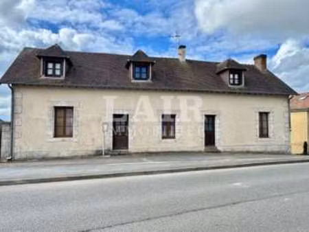 vente maison à mortagne-au-perche (61400) : à vendre / 110m² mortagne-au-perche