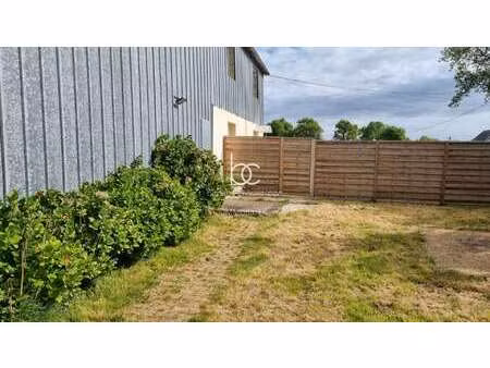 location appartement 2 pièces à sarzeau (56370) : à louer 2 pièces / 77m² sarzeau