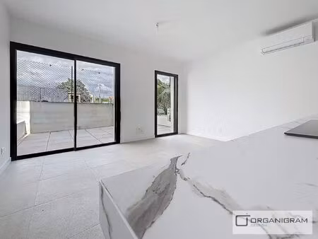 ajaccio - baleone - t2 neuf - 42.72 m²