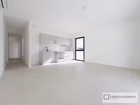 ajaccio - baleone - t3 neuf - 65 53 m²