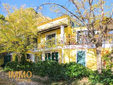 ensemble de 2 maisons d'exception à cotignac