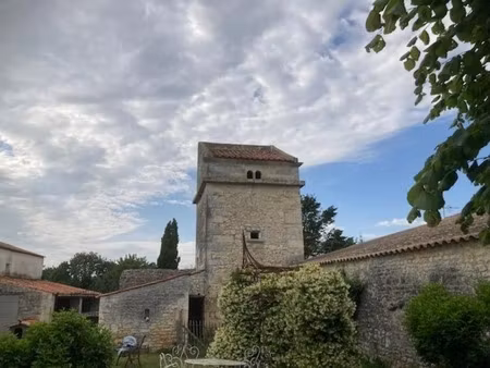 maison de caractère d'exception à la rochelle